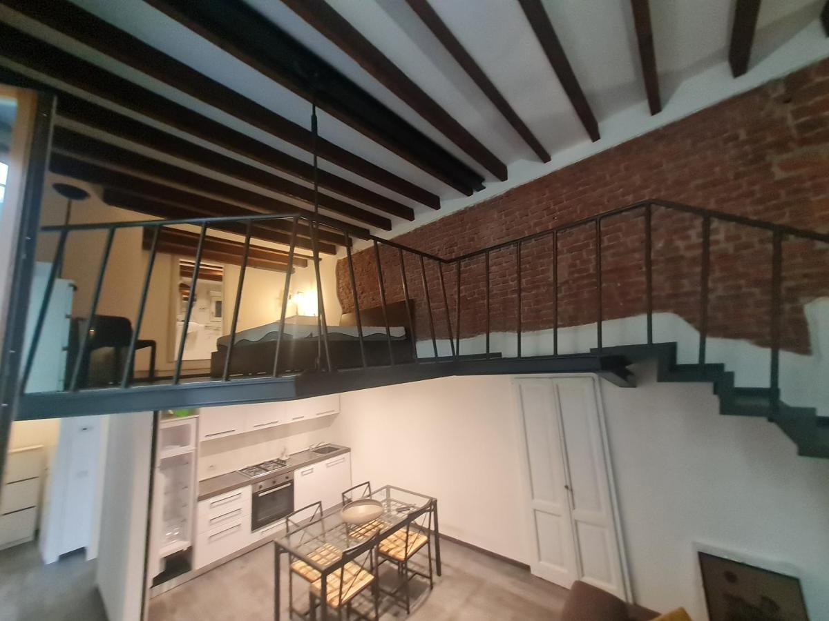 Isola - Ugo Bassi Charme Loft Apartment Milan Luaran gambar