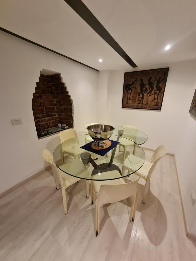 Isola - Ugo Bassi Charme Loft Apartment Milan Luaran gambar